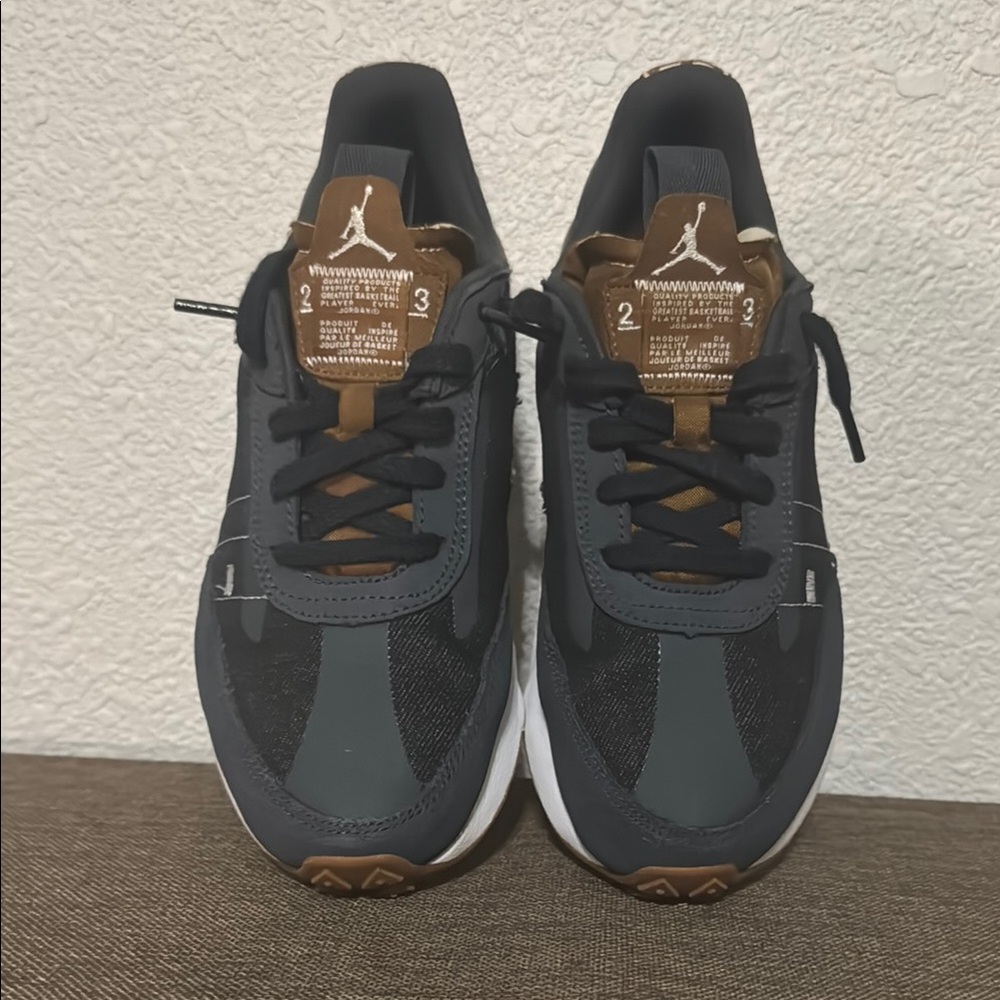 The Jordan Granville Pro 'Anthracite British Tan' Boys Size 5.5